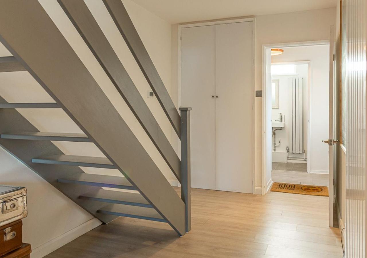 Modern 2 Bd W/ Garden In The Heart Of Tetbury! Villa Luaran gambar